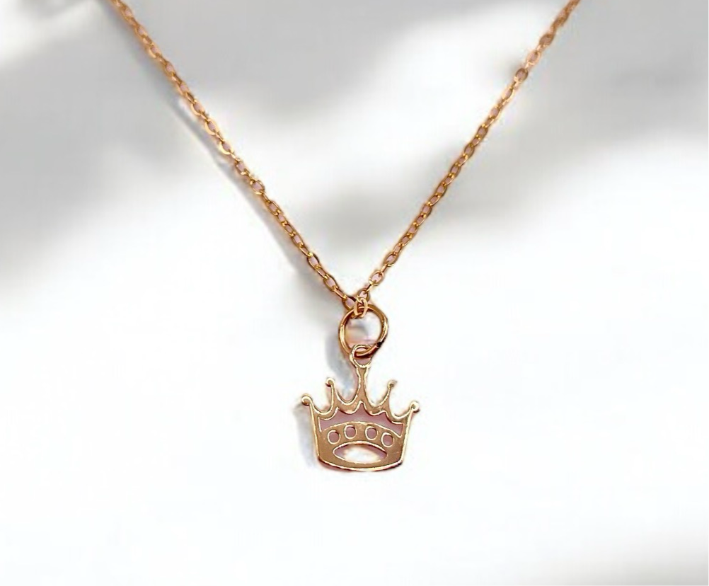 18k solid gold Crown pendant