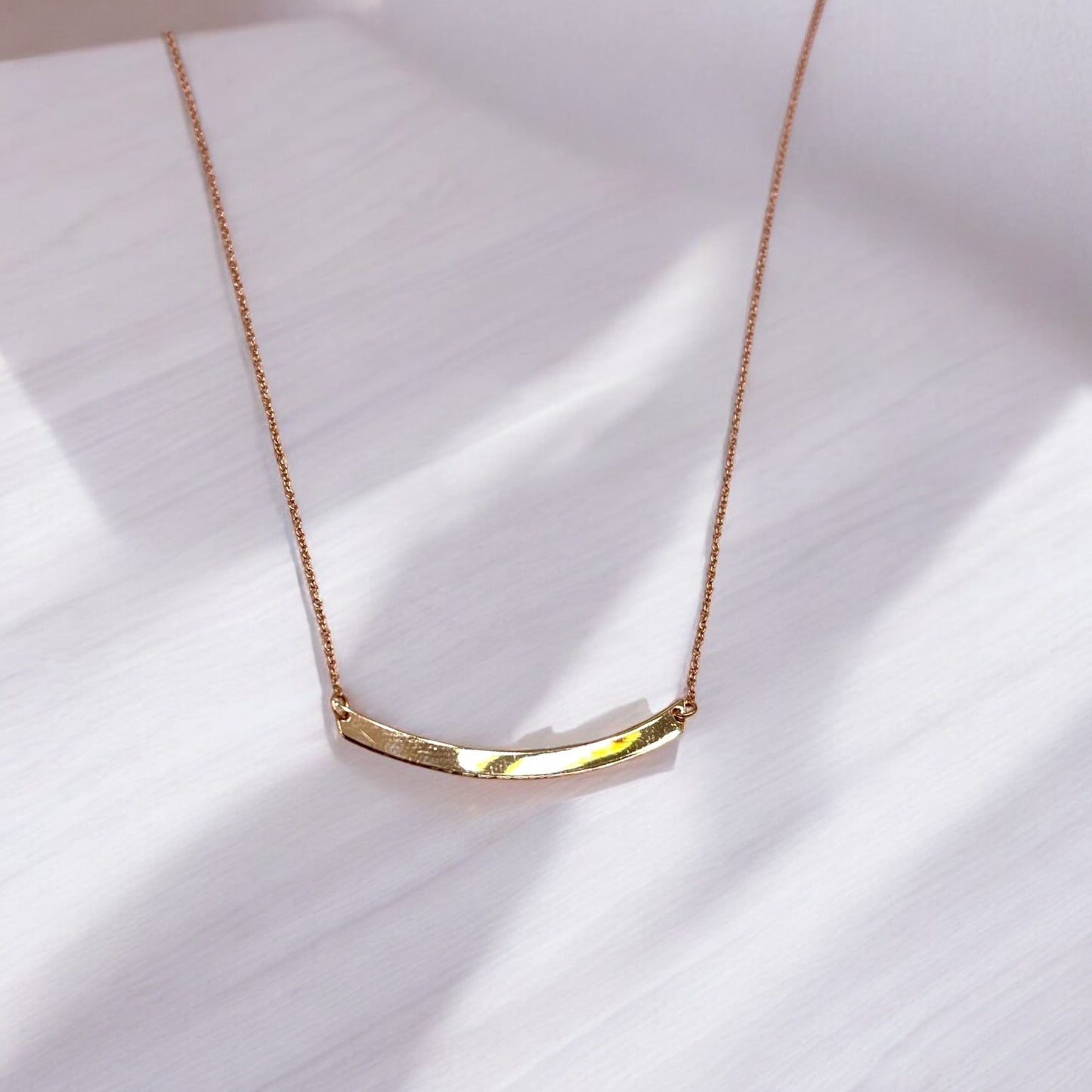 18K solid gold bar pendant